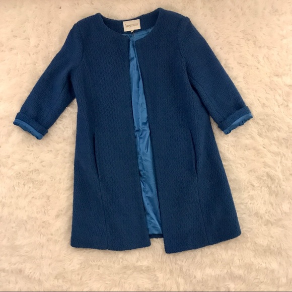 Coat - Picture 2 of 3